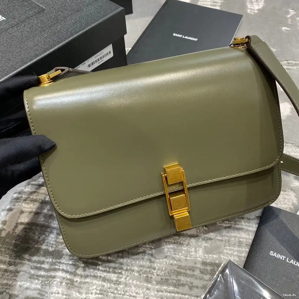 SMOOTH CARRE IN SATCHEL LEATHER LOULOU YSL 0610